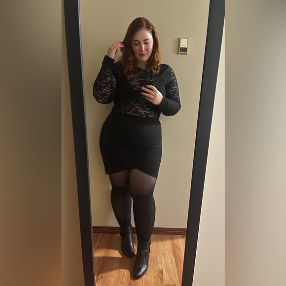 Meet your Posher, Kylie - Picture 3 of 5